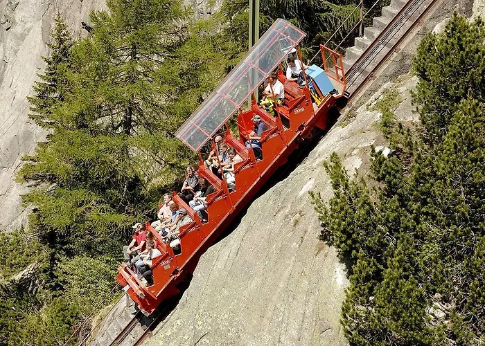 酒店 哈斯里山林小屋 *