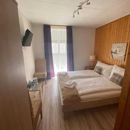 酒店 哈斯里山林小屋 *