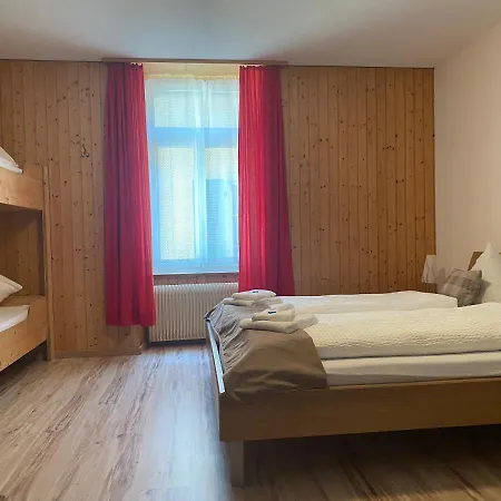 酒店 哈斯里山林小屋 *